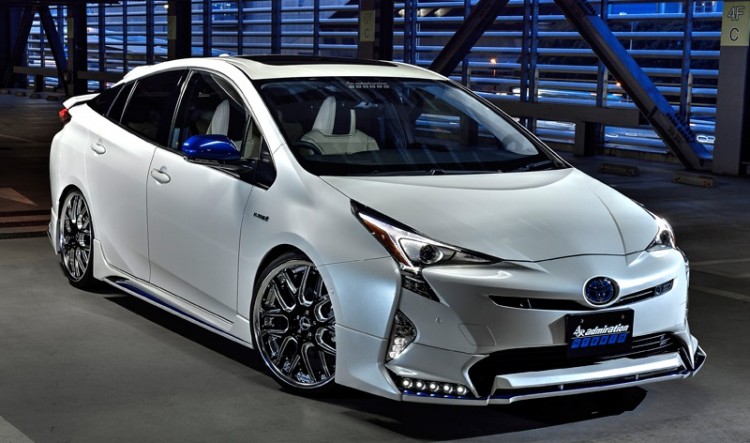9. Toyota Prius - 2016-04-27 - 10 'Green' Cars With The Lowest Resale Values